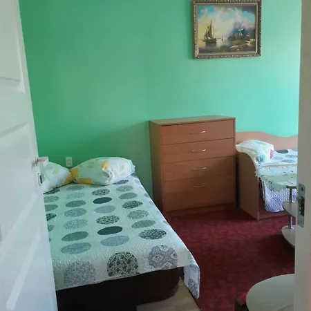 Kambariu Nuoma Pas Aleksandra Проживание в семье *